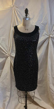Robe noire à paillettes
