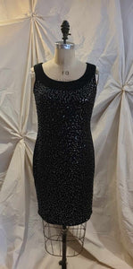 Robe noire à paillettes