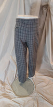 Pantalons de laine gris carreautés