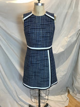 Ensemble robe tailleur marine et blanc