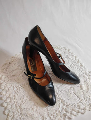 Mary Jane cuir noir à talons