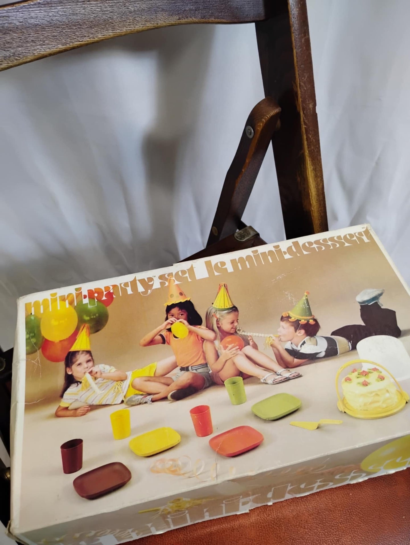 Tupperware mini-party set