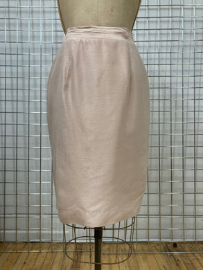 Jupe tailleur rose pâle