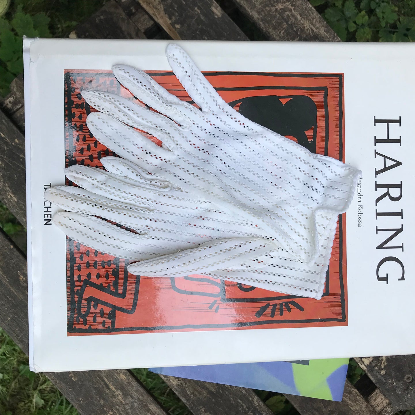 Gants courts blancs