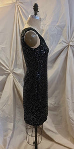 Robe noire à paillettes