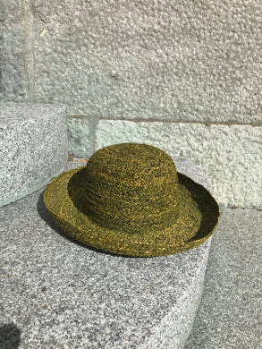Chapeau rond tressé