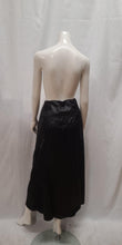 Jupe longue noire satinée Taille +