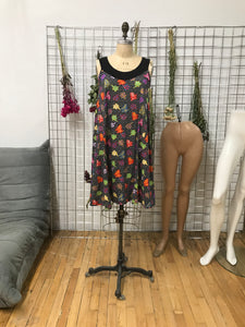 Robe ligne A picots fleurs