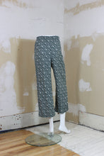 Pantalons légers fleuris
