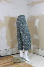 Pantalons légers fleuris