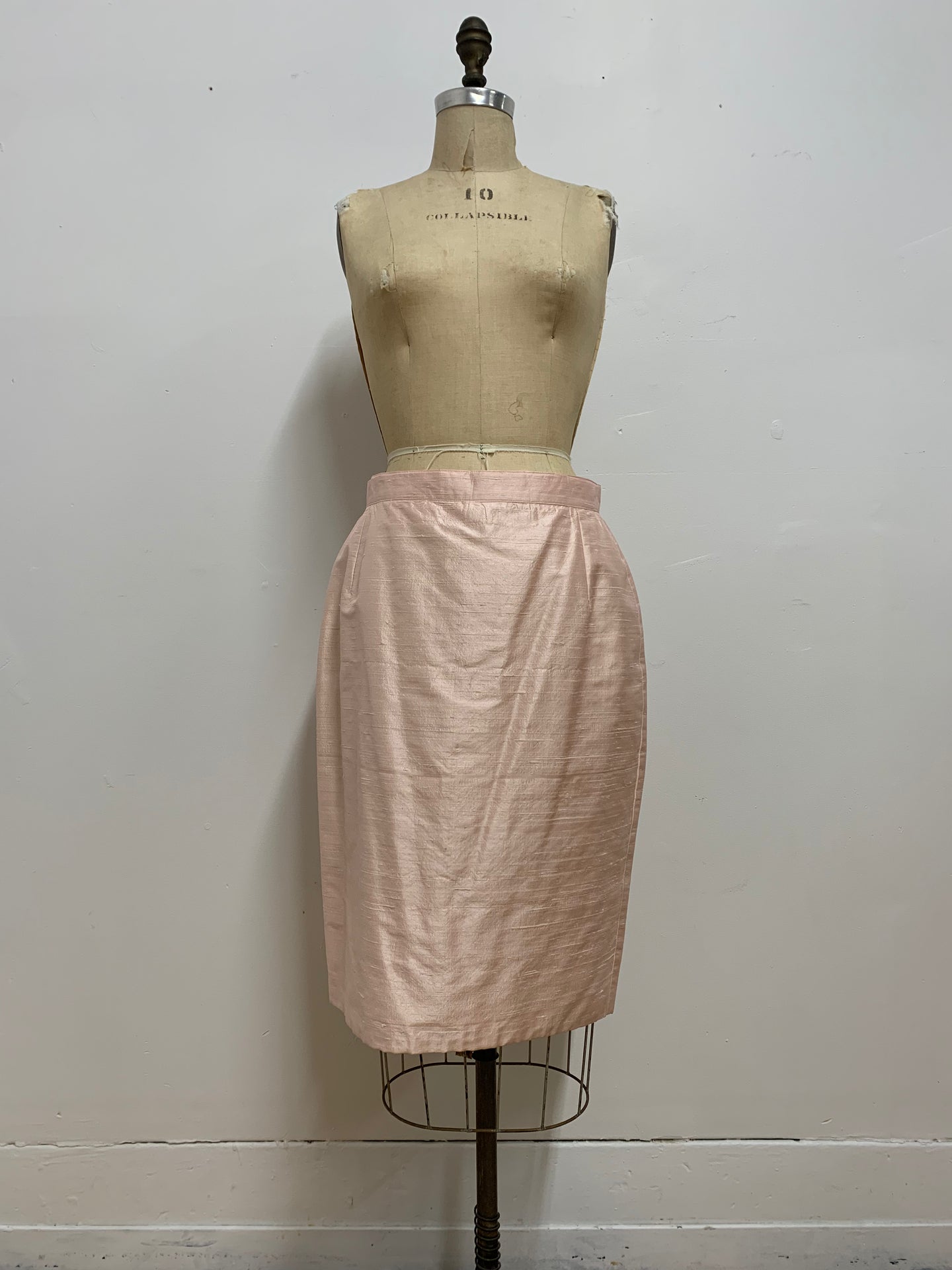 Jupe de soie rose