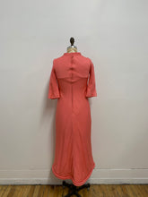 Robe longue rose