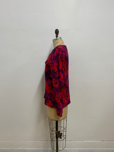 Veste de soie à motifs abstraits