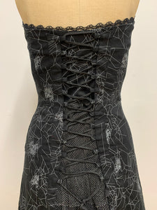 Robe toile d'arraignée
