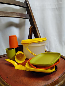 Tupperware mini-party set