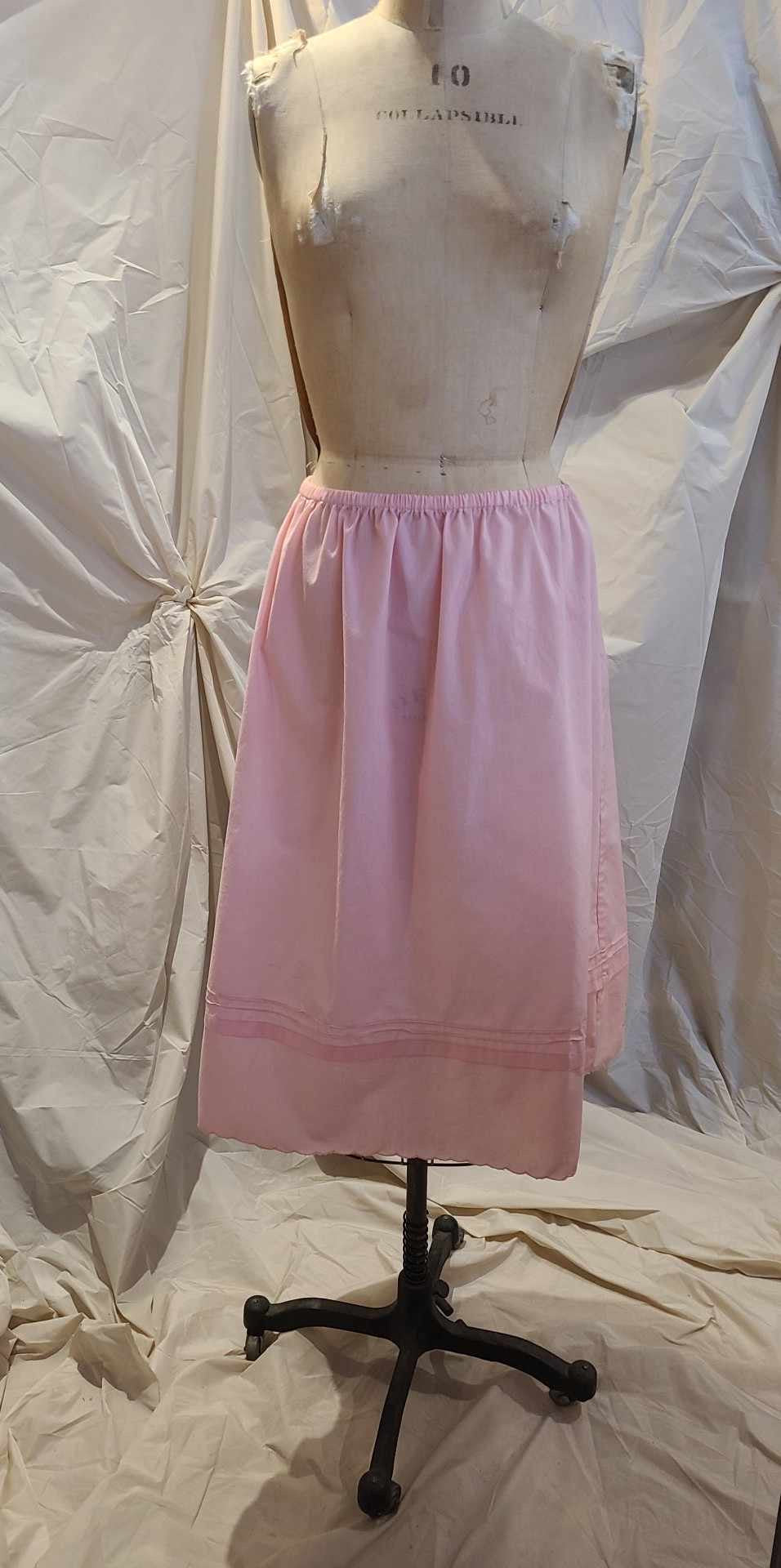 Jupe rose pâle