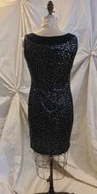 Robe noire à paillettes