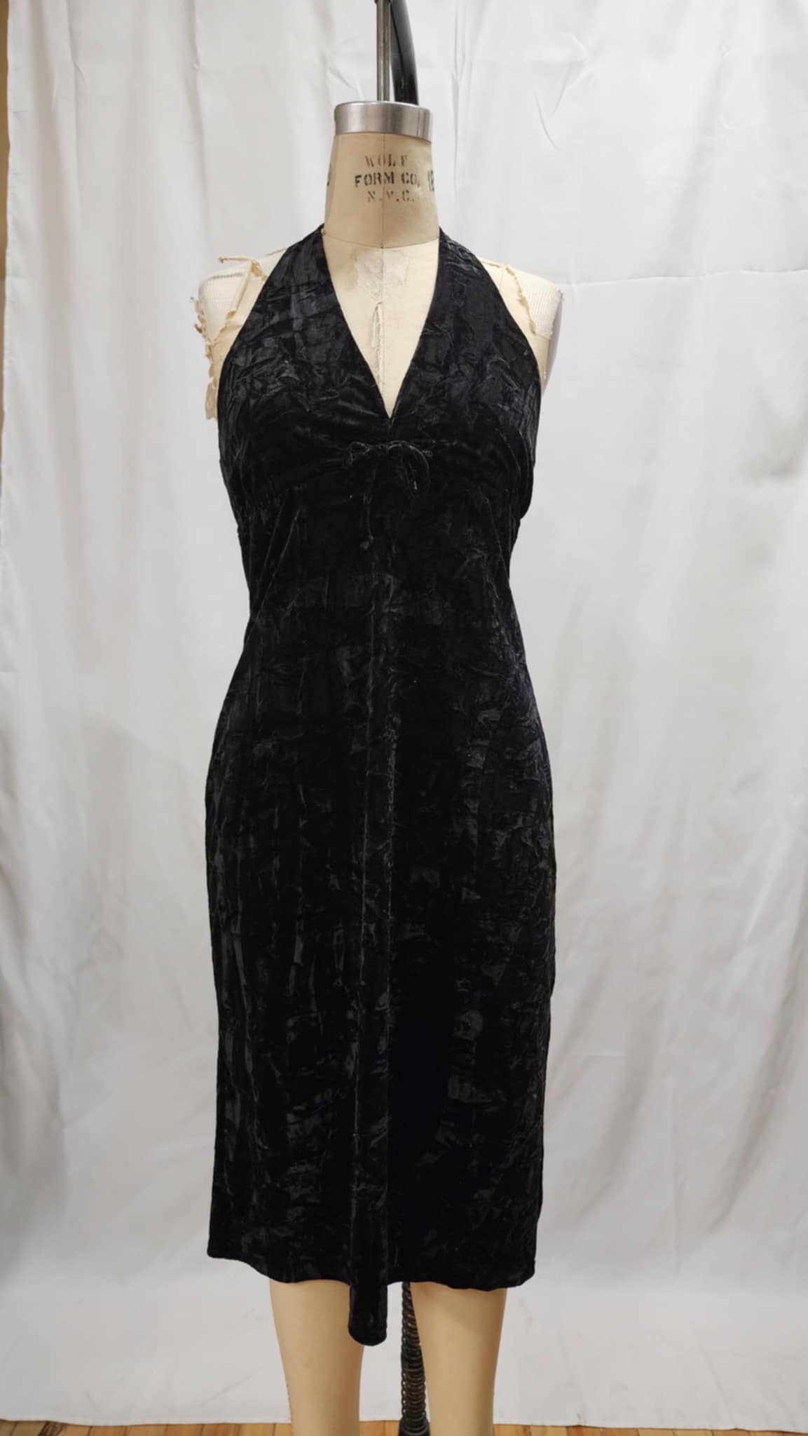Robe halter velours froissé