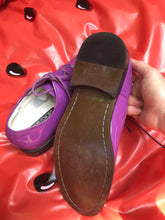 Chaussure vinyle mauve