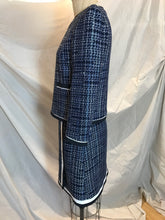 Ensemble robe tailleur marine et blanc