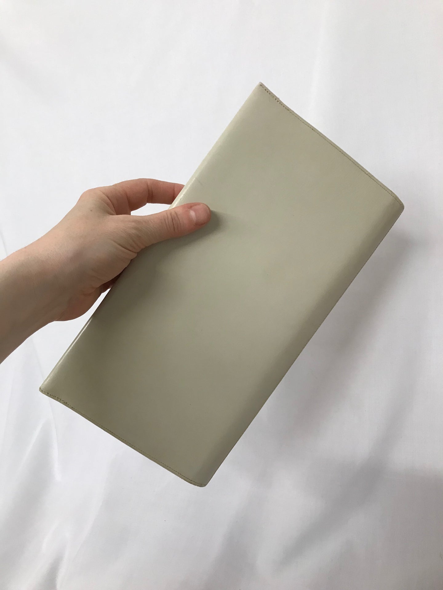Clutch en cuir crème