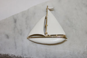 Broche voilier blanc GERRYS
