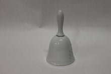 Cloche de porcelaine motifs fleuri