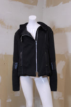 Manteau court noir col cheminé