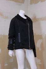 Manteau court noir col cheminé