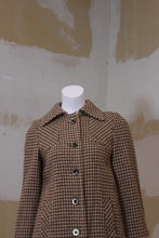 Manteau de laine pied-de-poule beige