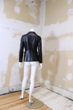 Veston de cuir noir style seventies