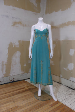 Robe de soie turquoise