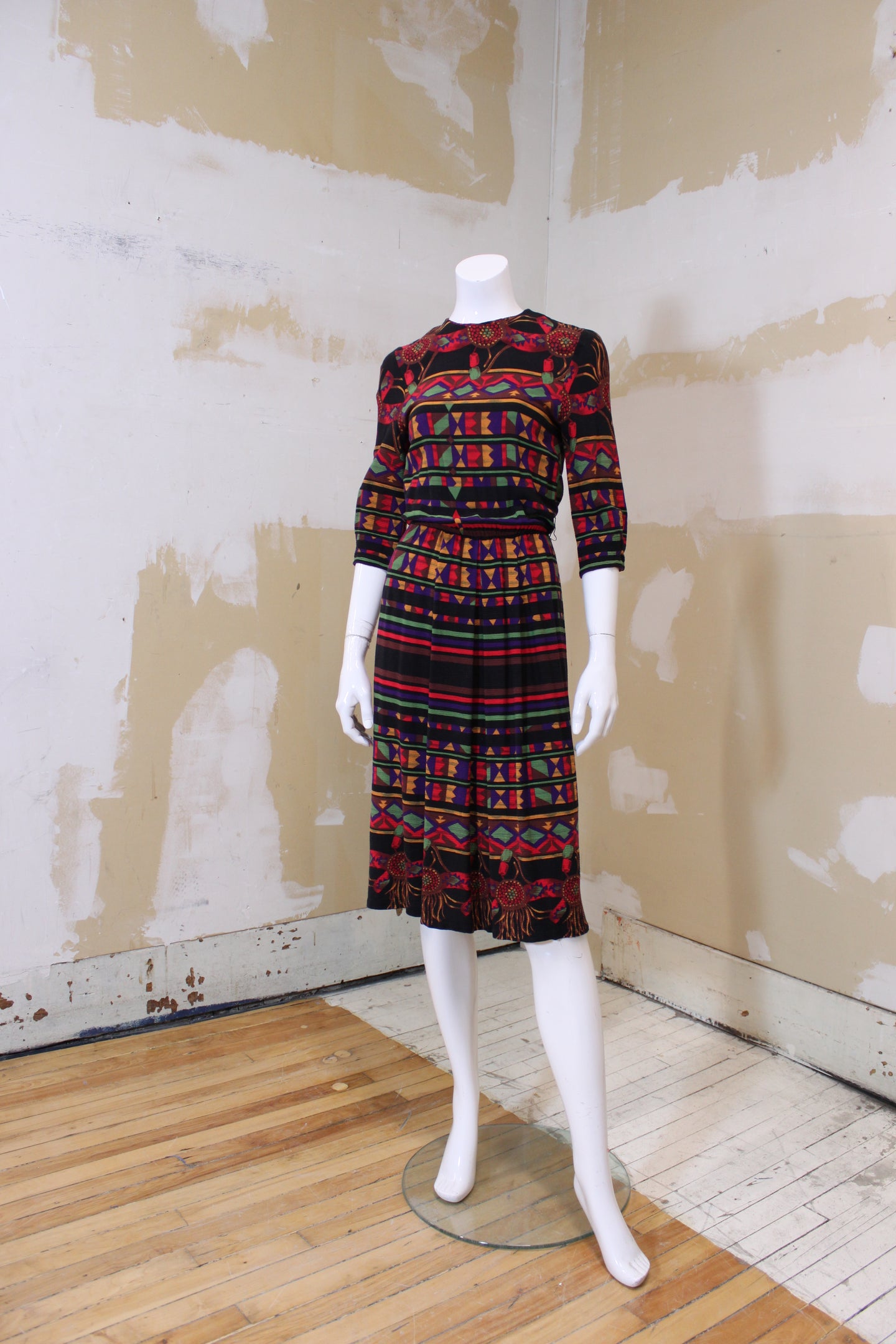 Robe manches 3/4 à bandes colorées