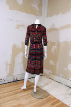Robe manches 3/4 à bandes colorées