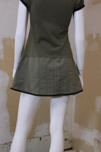 Robe manches courtes kaki et noire