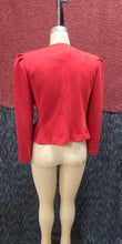 Veste crop rouge boucle noire