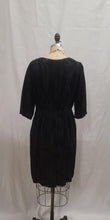 Robe noire jacquard satiné