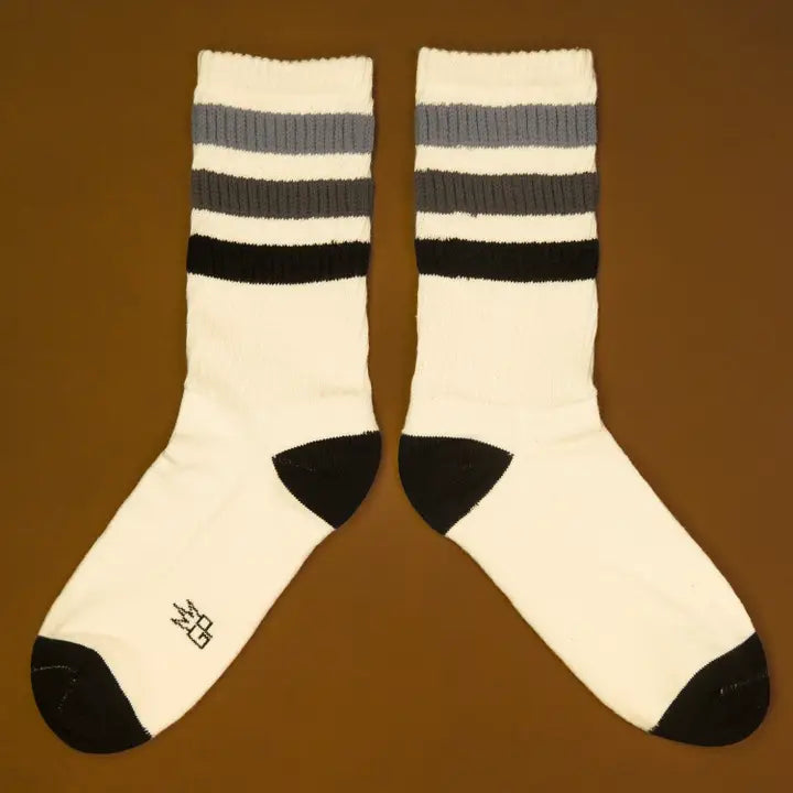 Mike retro gym socks à rayures noires