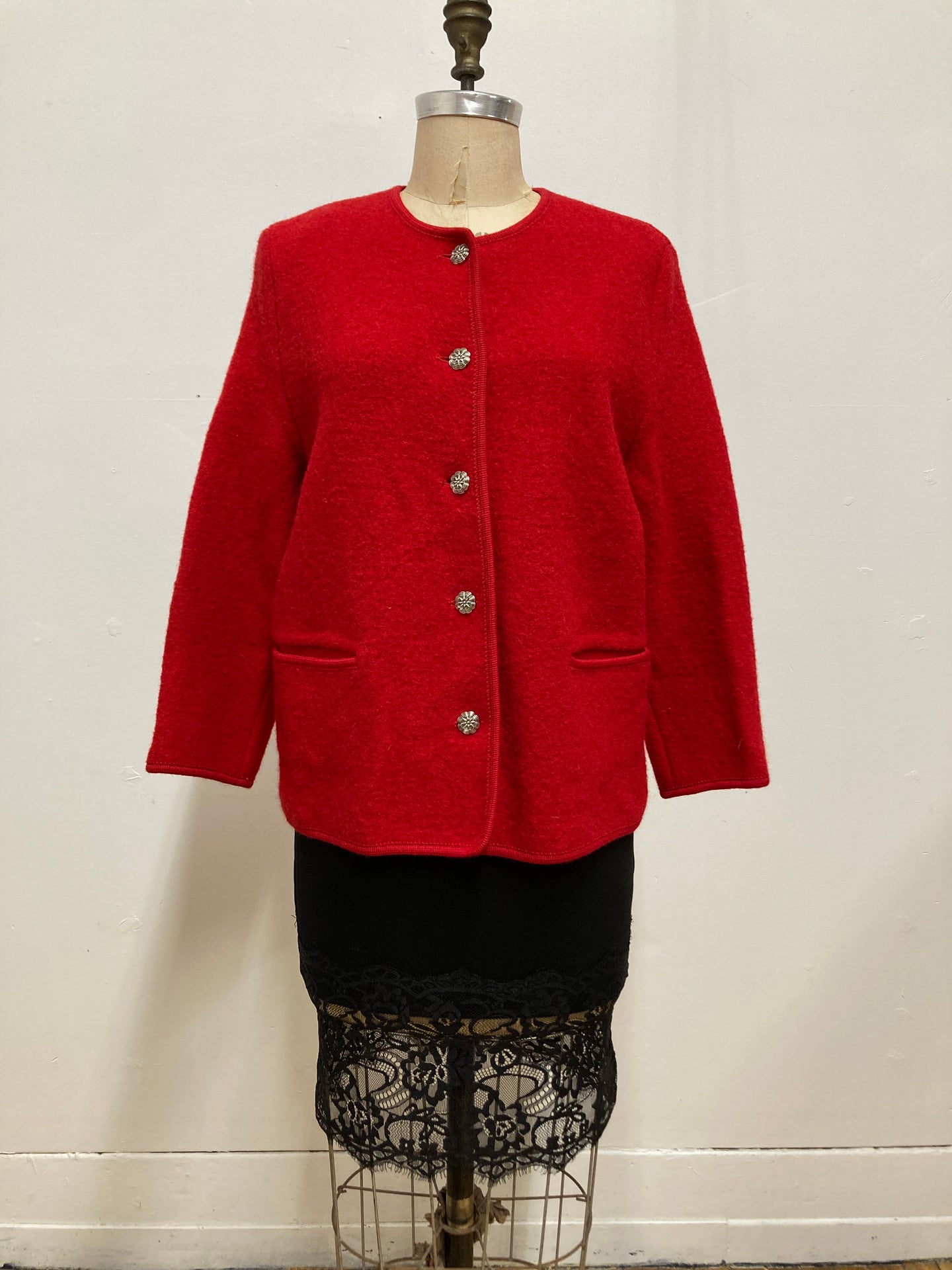Cardigan de laine rouge