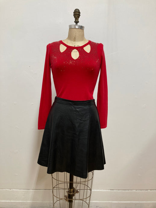 Chandail rouge laser cut