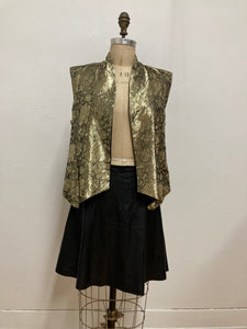 Veste en lamé dorée