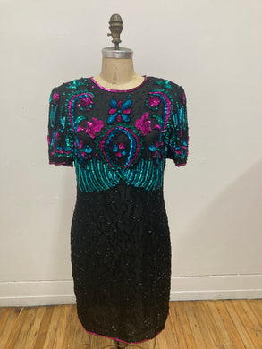 Robe à paillettes colorée