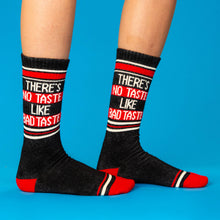 Il n'y a pas de goût comme le mauvais goût Chaussettes de sport équipe