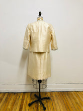 Robe de soie brute vintage