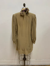 Tunique de soie beige et mauve