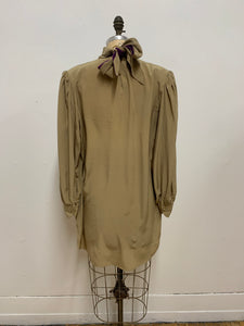 Tunique de soie beige et mauve