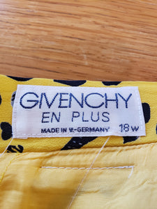 Chandail jaune à motifs géométrique