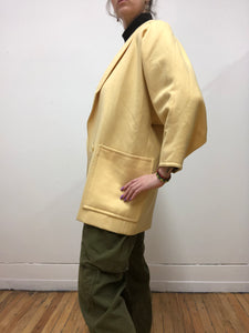 Blazer de laine jaune pâle