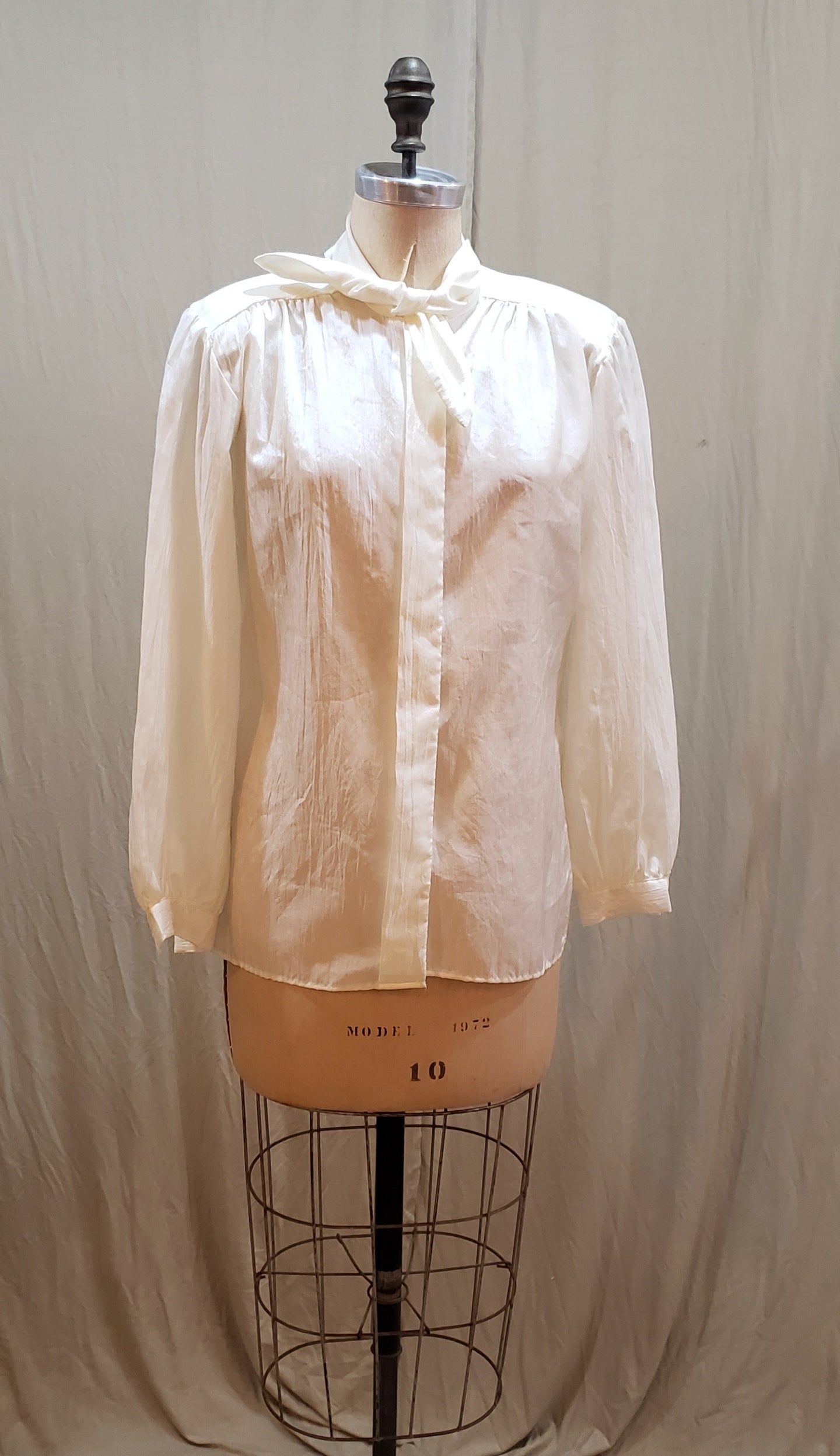 Blouse blanche effet froissé