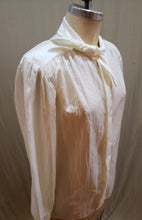 Blouse blanche effet froissé